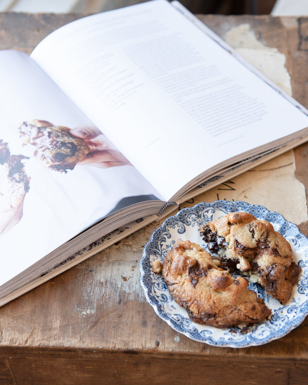 maman's nutty chocolate chip cookies (FRENCH WINK)